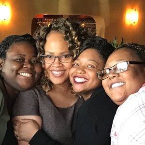 Meet your Posher, Serena